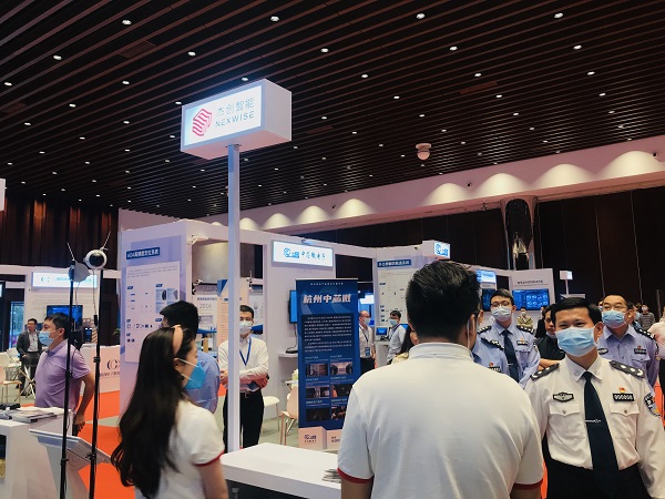 1605490517110096.jpg 微信图片_20201113105956.jpg